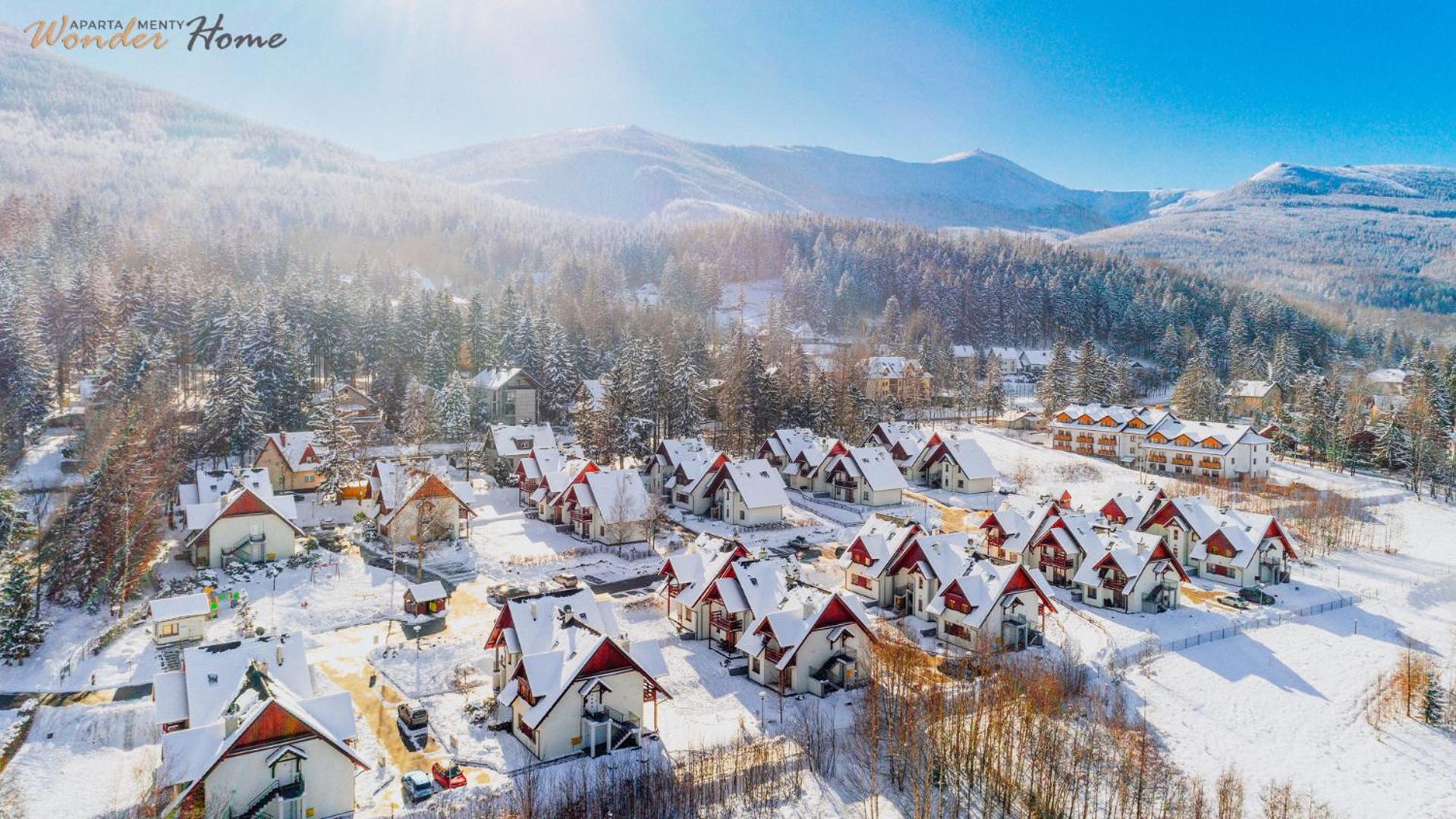 Wonder Home - Domki Gorskie Na Osiedlu Dozorowanym, Z Kominkami I Placem Zabaw Karpacz Exterior foto